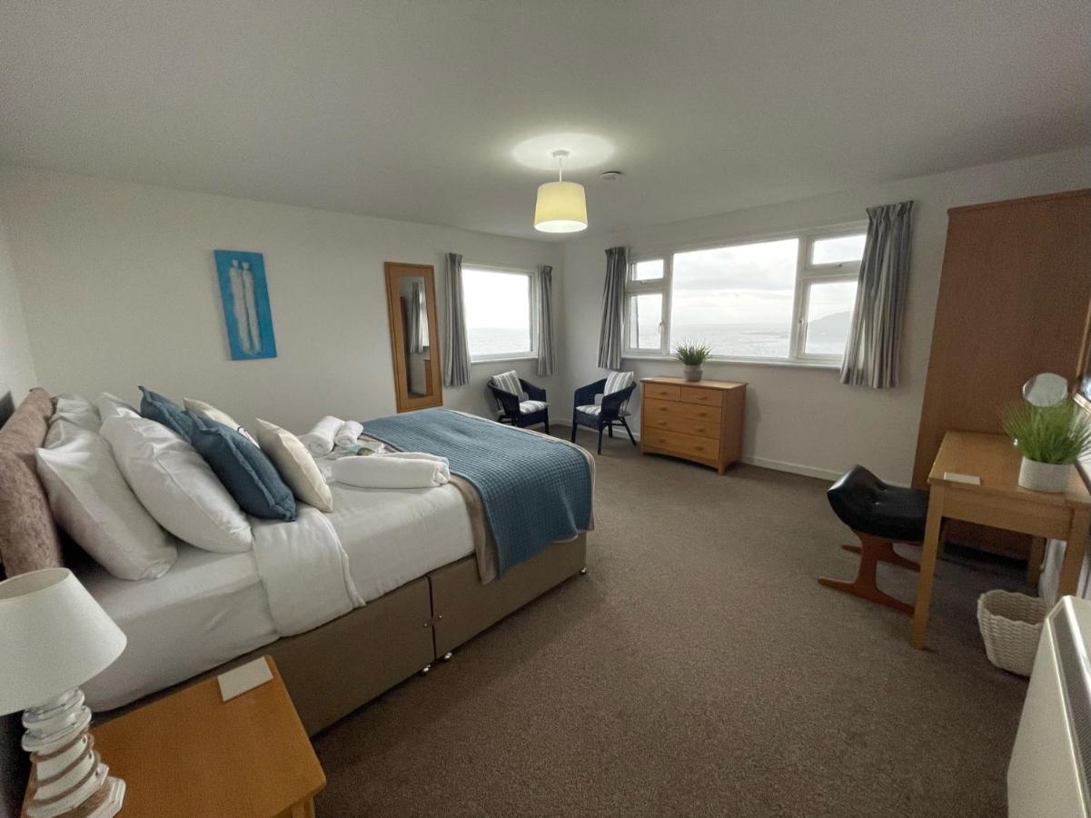 Sea Spirit - Sweeping Sea Views First Floor Spacious Modern Apartment In Looe- With Free Parking! Экстерьер фото